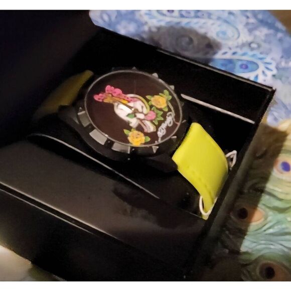 BNIB~ED HARDY Women\'s Lime Green Strap Watch main image 5
